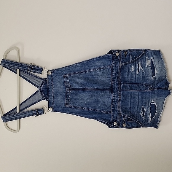 American Eagle Outfitters Tomgirl Shortall Distressed Bib Overalls Shorts Size M - Picture 3 of 16